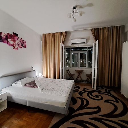 Апартаменты Amytis Flat Old City Бухарест Экстерьер фото