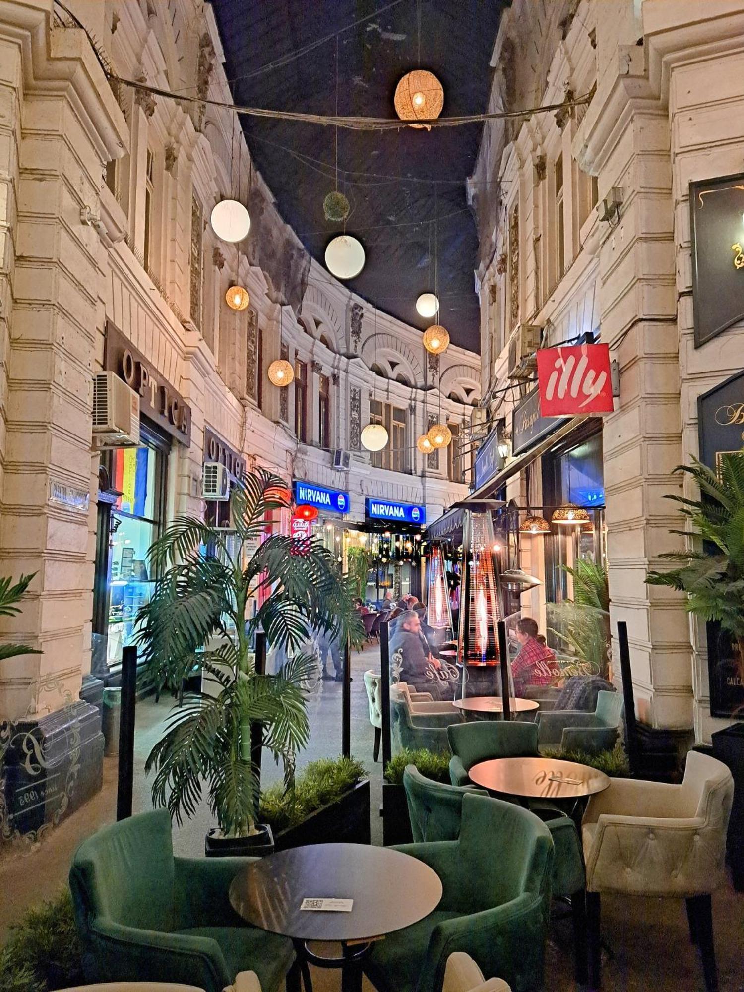 Апартаменты Amytis Flat Old City Бухарест Экстерьер фото